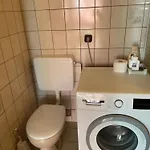Zentrale Altbauwohnung In Wilhelmshaven