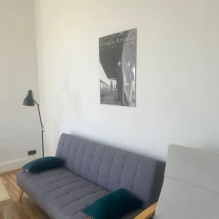 Apartment Zentrale Altbauwohnung In Wilhelmshaven