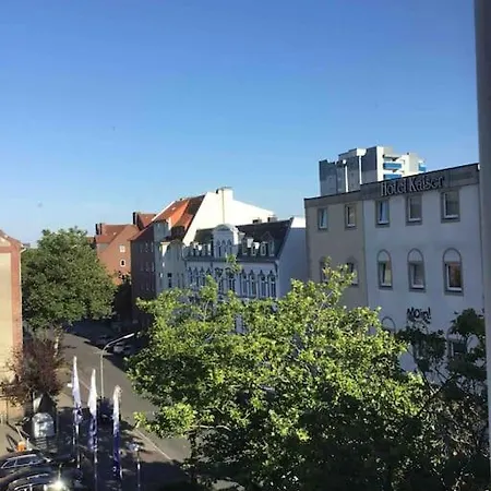 Zentrale Altbauwohnung In