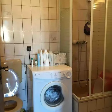 Zentrale Altbauwohnung In Apartment Wilhelmshaven