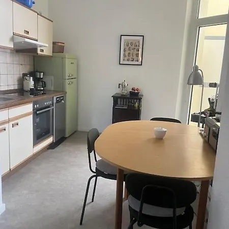 Zentrale Altbauwohnung In