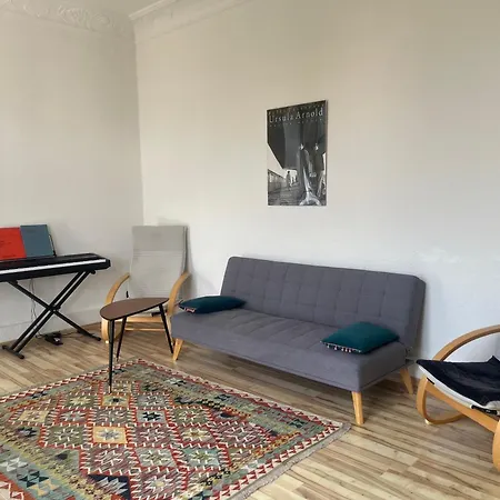 Zentrale Altbauwohnung In Apartment Wilhelmshaven