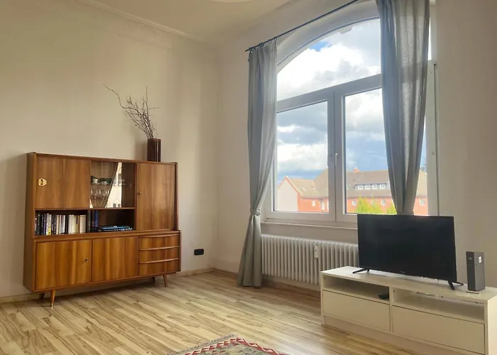 Zentrale Altbauwohnung In 威廉港